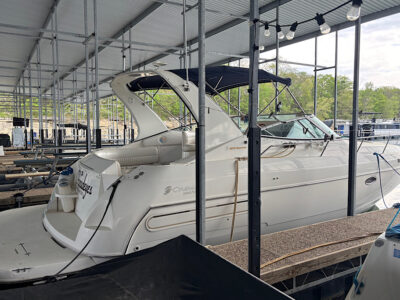 1999 Cruisers Yachts 3575