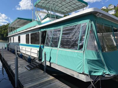 1989 Stardust 16' x 72'