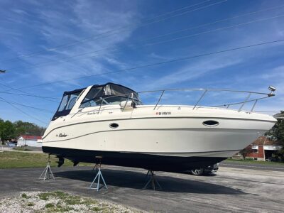 2000 Rinker 310 Fiesta Vee