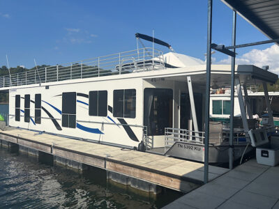 2013 Sumerset 16' x 60' Widebody